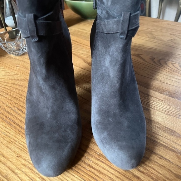 LAUREN RALPH LAUREN VIANCA BOOTIE size 10 - Picture 4 of 9